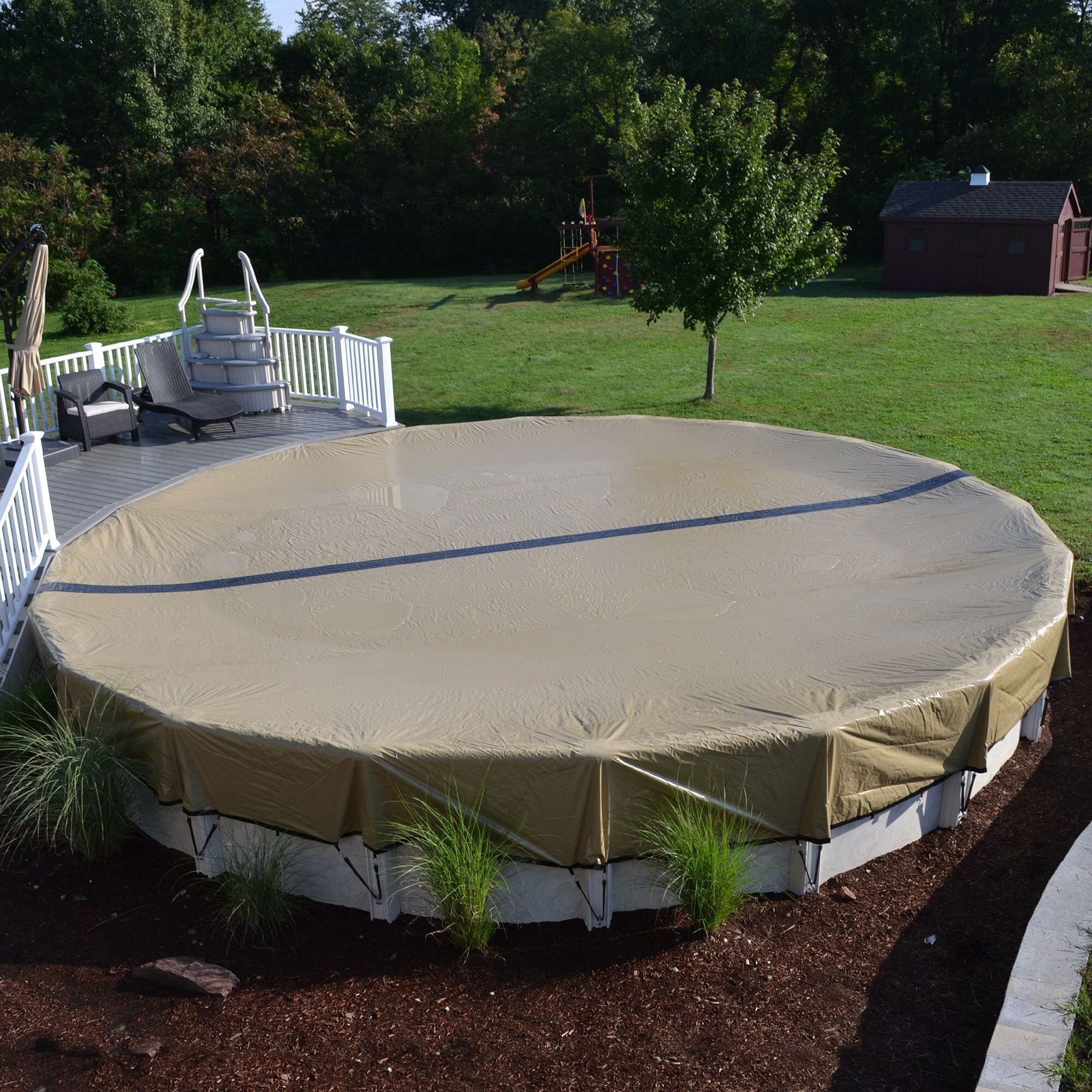 HPI Ultimate Solid with Mesh Drain 21' Round Winter Pool Cover - Thumbnail 3